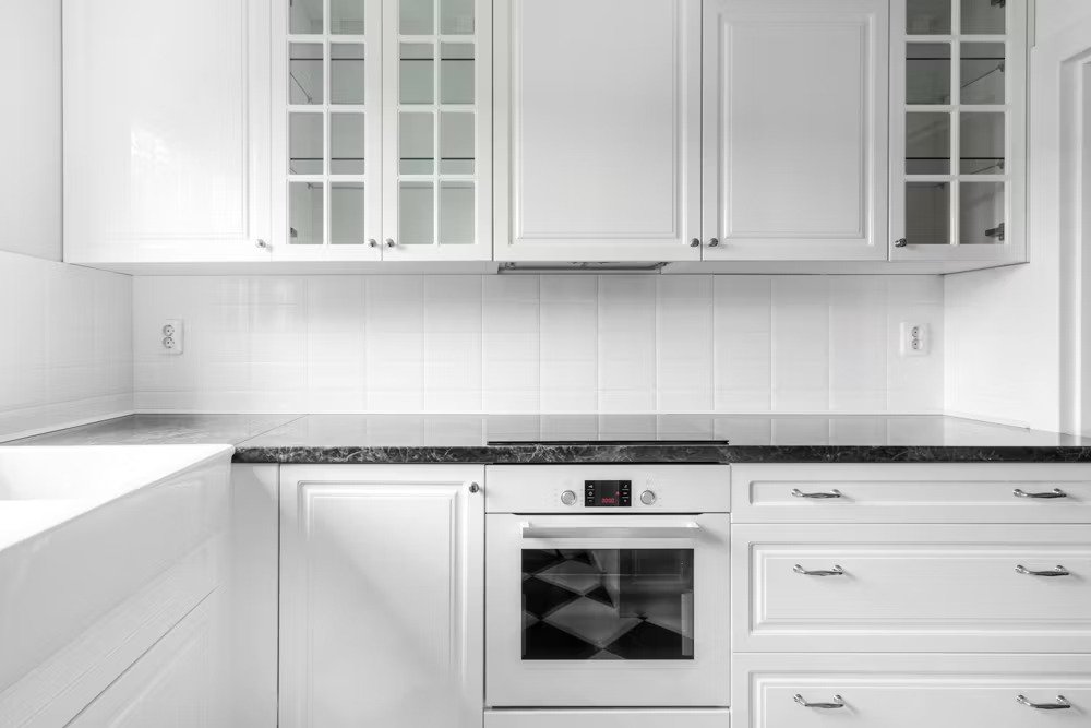 Design-of-Kitchen-Cabinet-Aluminum